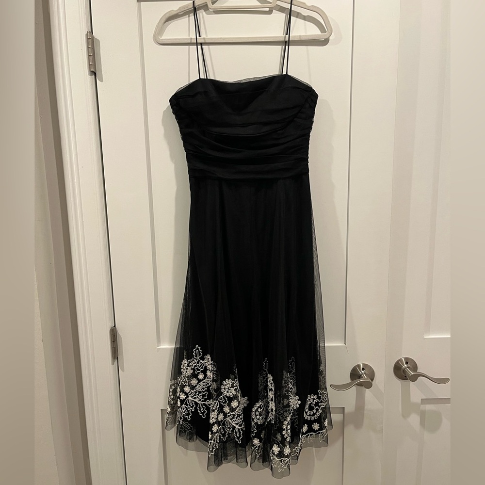Eliza J Black Embroidered Formal Tulle Dress Size 10